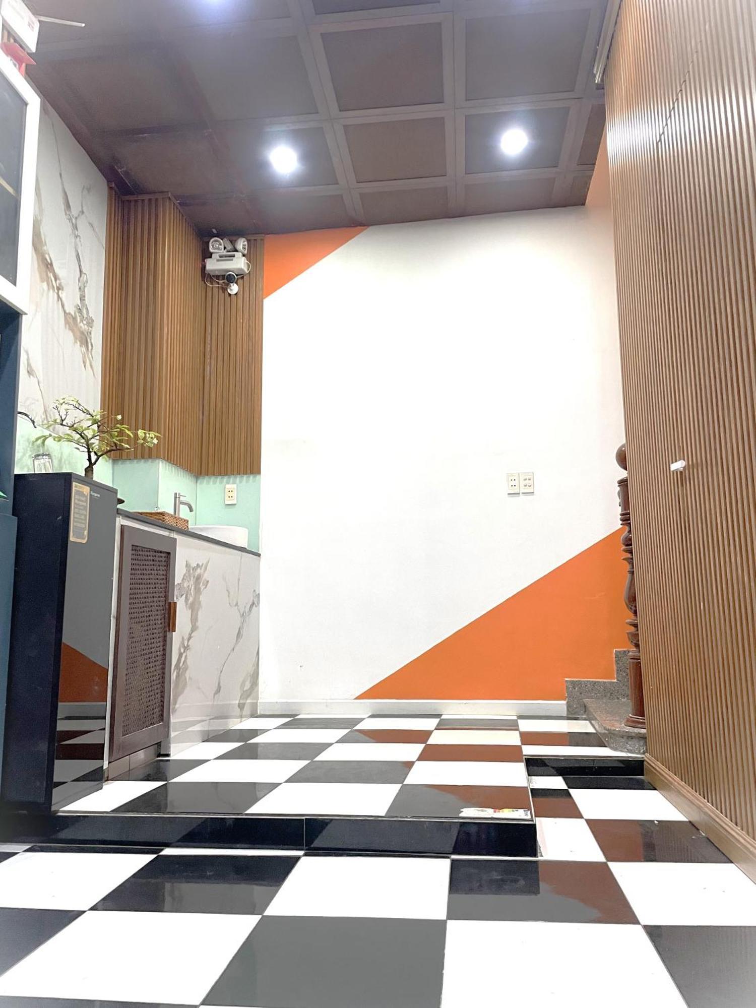 Luxhome - Bui Vien Walking Street * TP. Hồ Chí Minh